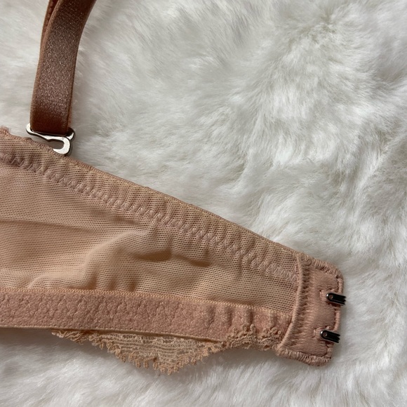 Victoria’s Secret Biofit Push-Up Bra - 34C - Picture 7 of 8